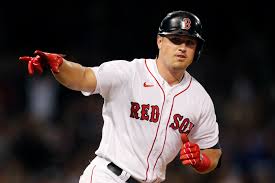 Powerhouse Hunter Renfroe Joins the Red Sox: A Dynamic Addition to Boston’s Lineup